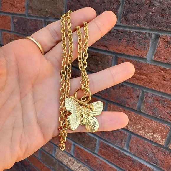 Butterfly 18K Gold Stainless Steel Waterproof Necklace - Picture 10 of 13